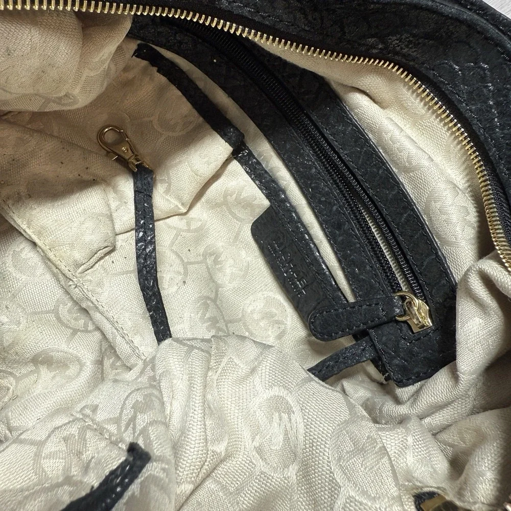 Michael Kors Black Snakeskin Embossed Leather Hobo Shoulder Bag Purse Genuine